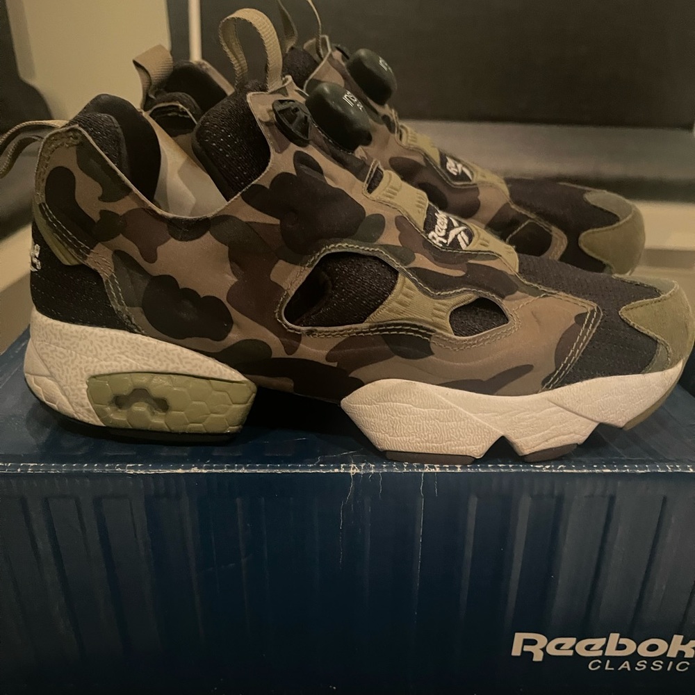 Reebok instapump fury X Bathing Ape size 7 men (2017 release)